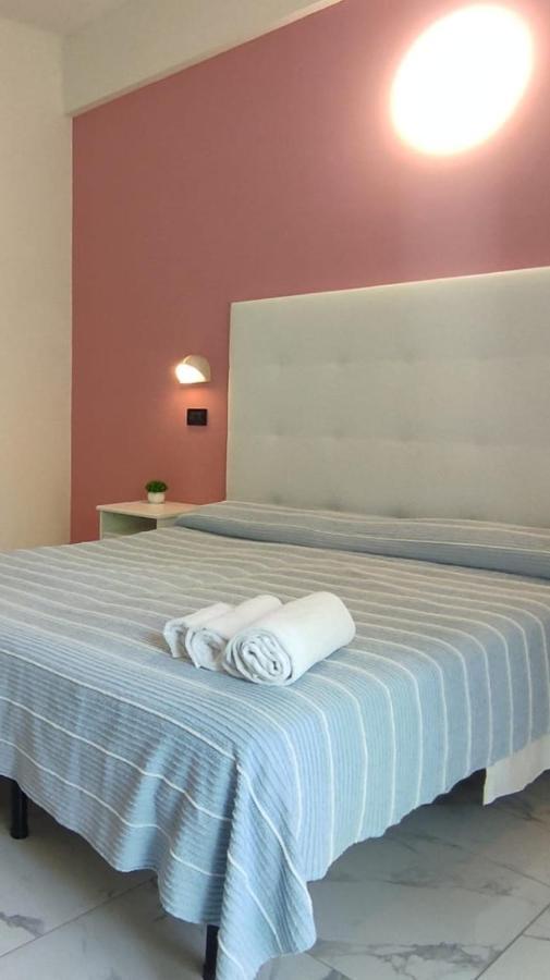 Hotel Villa Elisa Rimini Kültér fotó