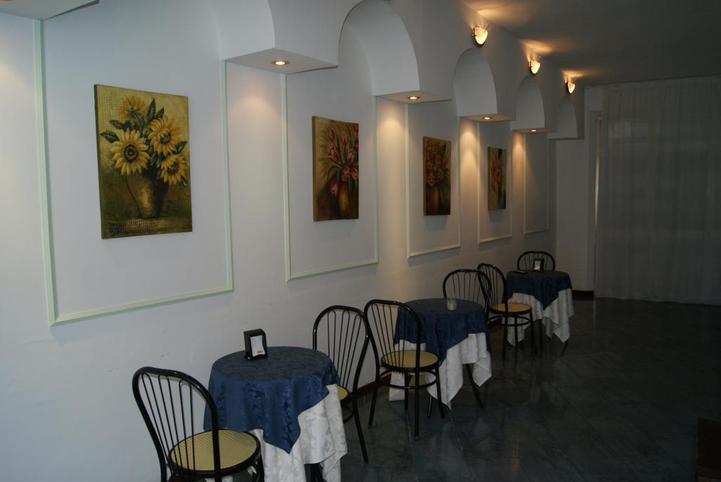 Hotel Villa Elisa Rimini Kültér fotó